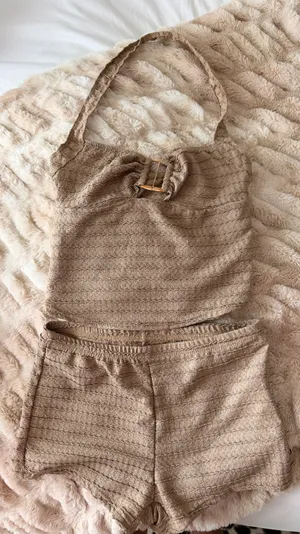 Amazon Two Piece Set Gold thumbnail 1