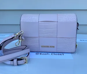 Mk Mercer Sm Clutch Crossbody thumbnail 1