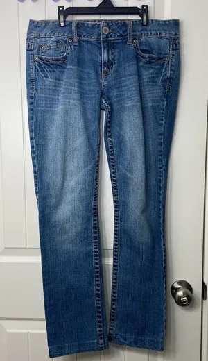EUC Vintage Aeropostale women’s medium/light wash denim bayla skinny‎ jeans 9/10 thumbnail 1