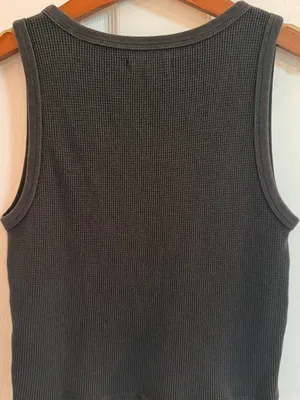 Madewell Waffle Knit Scoop Neck Crop Tank Dark Grey Medium thumbnail 8