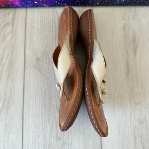 Born Beige Leather Thong Flat Slip On Sandals B86811‎ Women Sz 10 thumbnail 6
