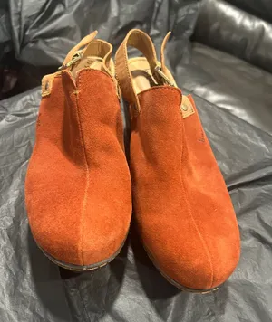 b.o.c. Suede Slingback Clog in Rust Orange Size 10 thumbnail 1