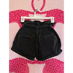 American Eagle 🖤 Shorts🖤 thumbnail 2