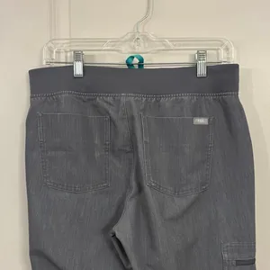 Figs scrub joggers, Zamora women’s size small/P thumbnail 3