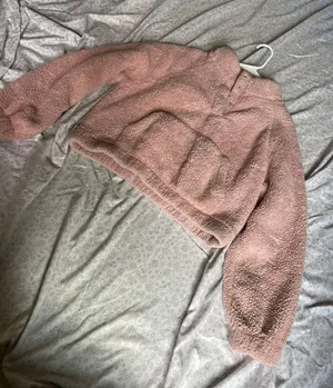 Aeropostale Pink Fluffy Sweatshirt thumbnail 1