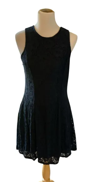 Speechless Navy Blue Floral Lace Tie-Back Skater Dress - XL thumbnail 1