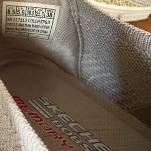 SKECHERS Memory Foam Sneakers Size 8.5 thumbnail 7