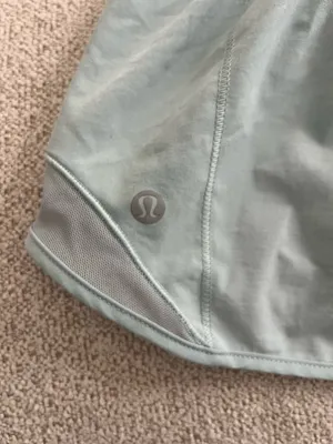 Lululemon Hotty Hot Shorts 4" thumbnail 3