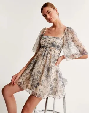 Abercrombie & Fitch Emerson Angel Sleeve Mini Dress Floral NWT Size Small thumbnail 1