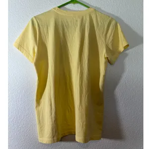 Life is Good Women's Size S Crusher Tee Yellow Floral Daisy Graphic T-Shirt thumbnail 3