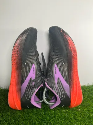Brooks Hyperion Max Running Shoes Men’s Size 9.5 Black Purple Red Athletic Sneakers thumbnail 6