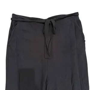 Forever 21 Contemporary High Waisted Wide Leg Pants in Black, Size XL thumbnail 2