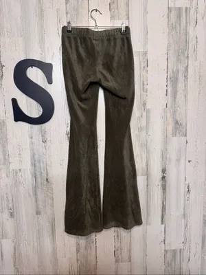 Wild Fable Ribbed Velour Flare Pants Womens XS Olive Green High Rise Lounge thumbnail 4