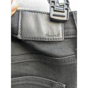 MADEWELL Jeans Womens 29 Mid Rise Skinny 9” Black Dark Wash EUC thumbnail 5