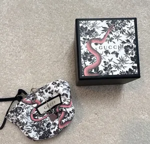 Gucci Necklace Pendant thumbnail 2