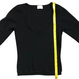 Aritzia Wilfred Free Black Ribber Knit Long Sleeve Crop Women Sweater Top Size M thumbnail 8