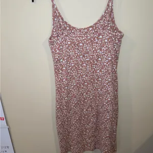 Old Navy Pink and White Floral Dress thumbnail 3