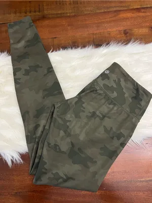 Lululemon Wunder Under Camo Leggings Green Camouflage Full Length Size 4 thumbnail 3