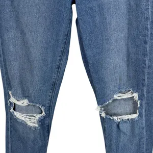 American Eagle SZ 4 LONG Mom Jeans Hi-Rise Distressed Rip Zip-Fly Whiskered Blue thumbnail 3