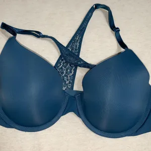 Victoria's Secret Bra thumbnail 1