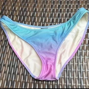 Triangl Bikini bottoms thumbnail 1