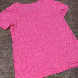 𝅺Nike Dri fit medium pink athletic top thumbnail 3