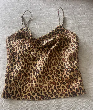 ZARA Cheetah Top thumbnail 5