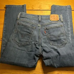 Levi’s wedgie straight jeans 28 button fly thumbnail 9