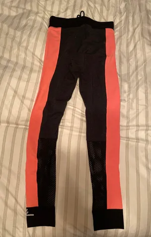 PINK Mesh Leggings thumbnail 2