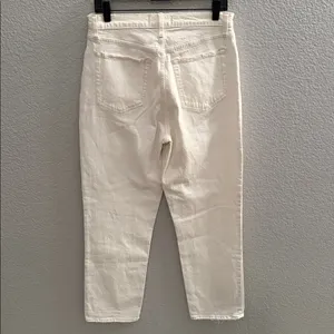 Abercrombie & Fitch 90s Straight Ultra High Rise White Frayed Hem Jeans Size 30 thumbnail 5