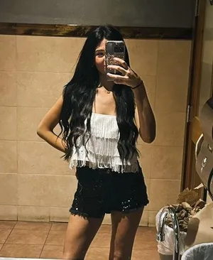 Buckle High Rise Sequin Short thumbnail 6