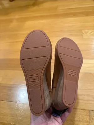 Toms NWT Kelsey wedge pull on booties size 5 . thumbnail 7