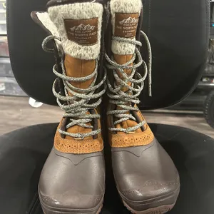 The North Face Shellista Water Proof Brown and Cream Snow Boots thumbnail 2