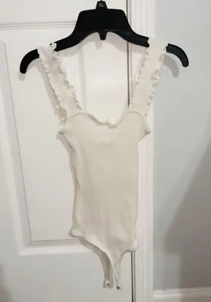 Francesca's White Bodysuit thumbnail 1