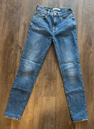 PacSun High-Rise Jeans thumbnail 1