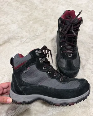 L.L. Bean TEK 2.5 women's hiking boots Size 8 Wide in black and gray with red thumbnail 1