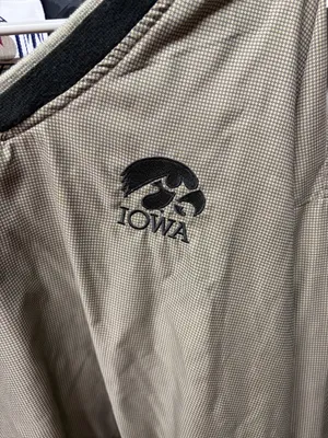 Iowa Hawkeyes windbreaker Tan Size L thumbnail 3