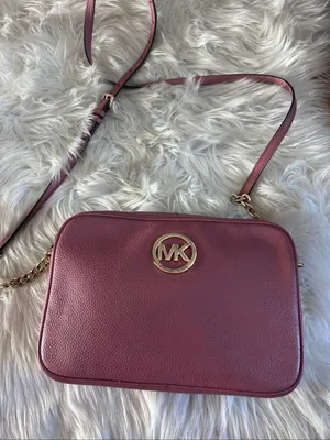 Michael Kors Fulton Large Leather Crossbody pink thumbnail 1