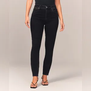Abercrombie & Fitch Curve Love High Rise Skinny Jean in Black Size 16 (33) thumbnail 2
