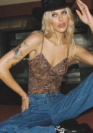 Princess Polly Elixia Bodysuit Leopard Petite thumbnail 1