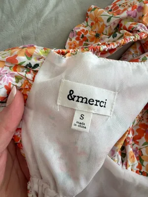Boutique dress thumbnail 3