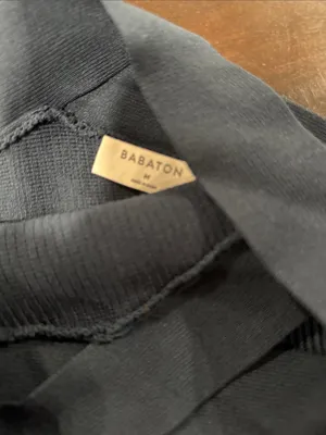 Babaton Navy Cross-Back Ribbed Crop Top thumbnail 2