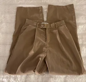 Women’s Brown High Waist Pant Size Medium thumbnail 1