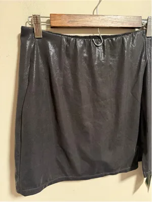 NWT Halara Softlyzero™ Faux Leather High Waisted Split Hem Skort- Size Medium thumbnail 7