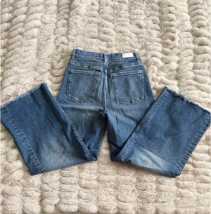 DL1961 Jeans thumbnail 2