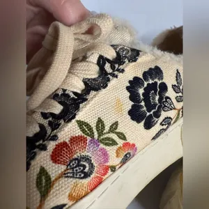 FARM Rio Cream Floral Faux Fur Lined Chunky Sole Sneakers 9 thumbnail 11