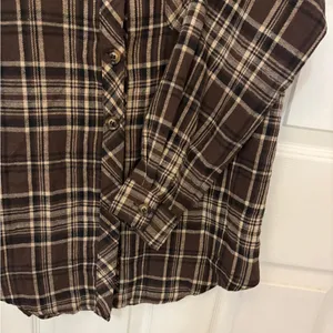 LaCozy Women’s Oversized Flannel Shirt in Brown Plaid thumbnail 7