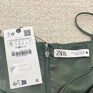 Zara Dark Green Satin Midi Dress Size S 100% Viscosa thumbnail 9
