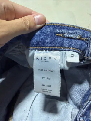 Risen jeans Women's Distressed Denim Shorts asymmetrical xl thumbnail 8