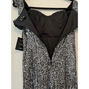 Lulu’s Once in a Lifetime Silver Sequin Off-the-Shoulder Mini Dress Size XS thumbnail 9